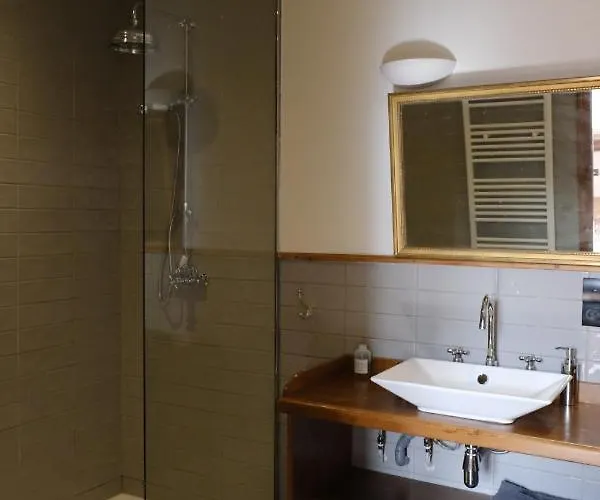 Clos Du Bailli Bed & Breakfast 3*