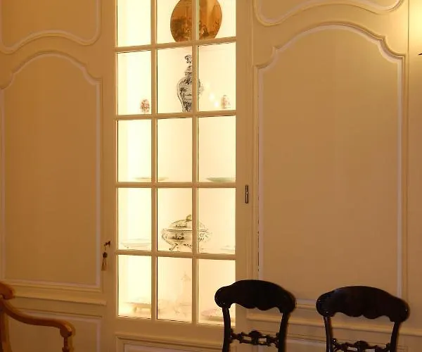 Clos Du Bailli Bed & Breakfast 3*