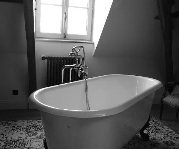 Clos Du Bailli Bed & Breakfast 3*