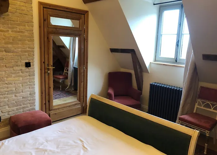 Clos Du Bailli Bed & Breakfast